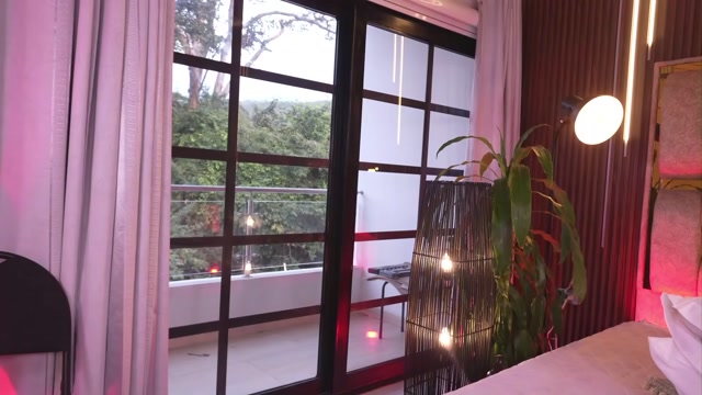 alicia_lang 2026-02-19 00:00:28