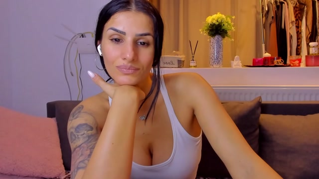 alphaqueenx 2026-02-12 23:14:06