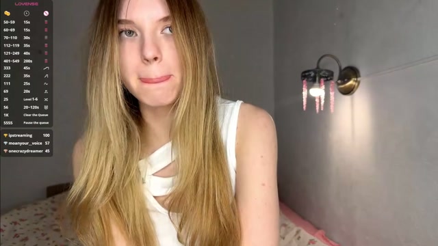 chloe_show 2026-02-19 21:03:31