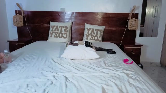 elegant_ebony 2026-02-26 12:13:21