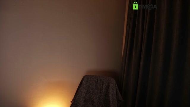 hollyextra 2026-02-26 23:46:54