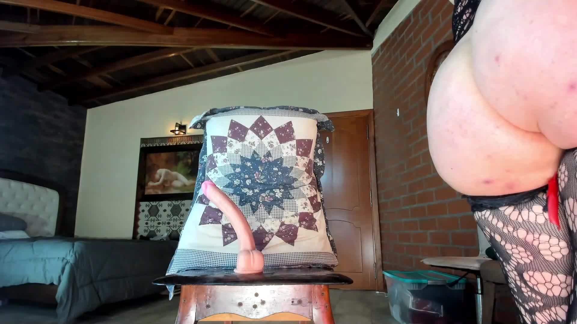 little_izzi 2026-02-04 22:09:11