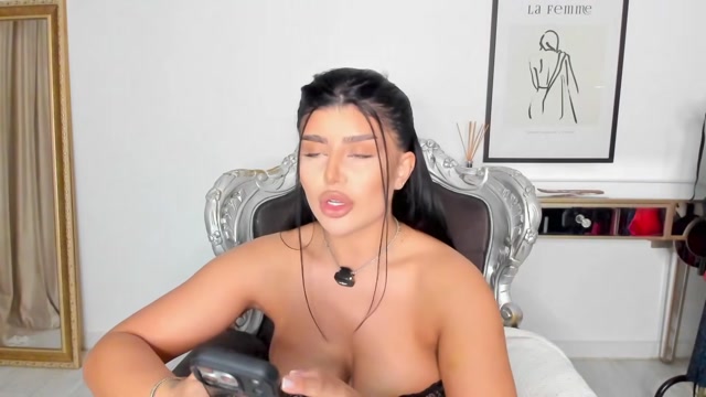 moniqueeass 2026-02-11 22:56:14