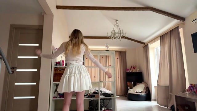 chloe_show 2026-03-20 14:55:44